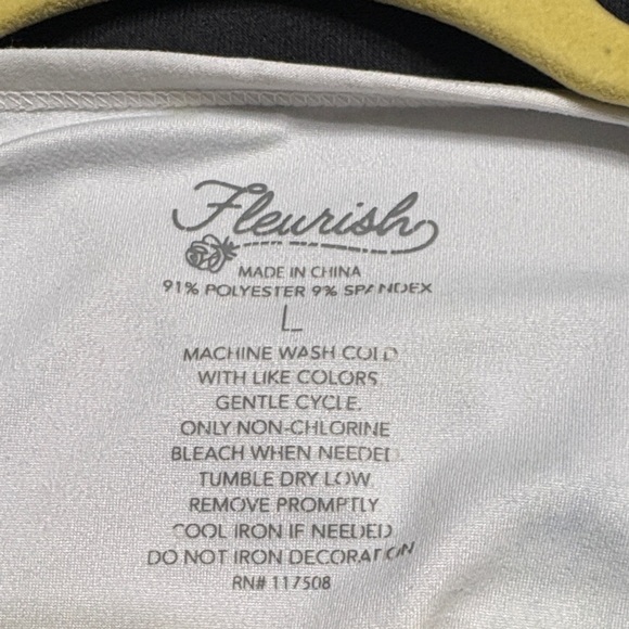 🖤Fleurish Multicolor Peacock Feather Long Sleeve Top🖤 - Picture 3 of 6